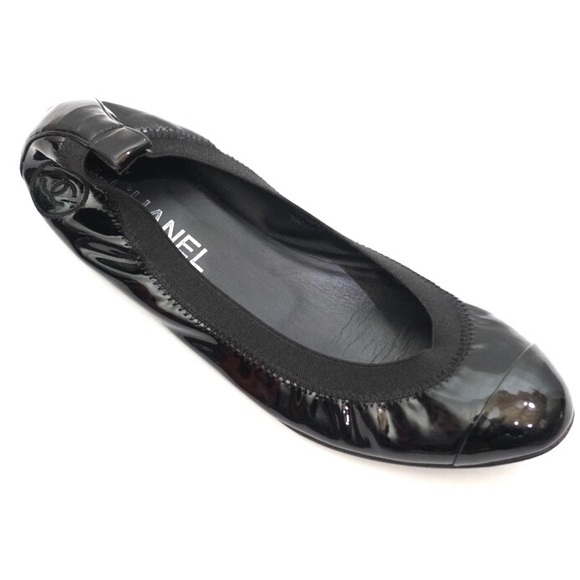 CHANEL Shoes - Chanel Black Patent Cap Toe Classic Ballet Flats
